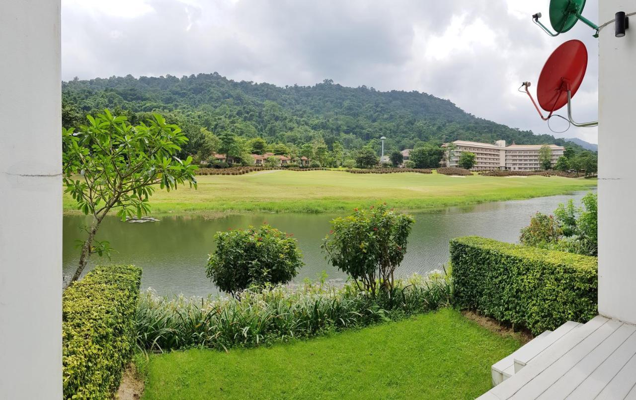 Hotel The Midst@ Royal Hills Nakornayok Nakhon Nayok Esterno foto